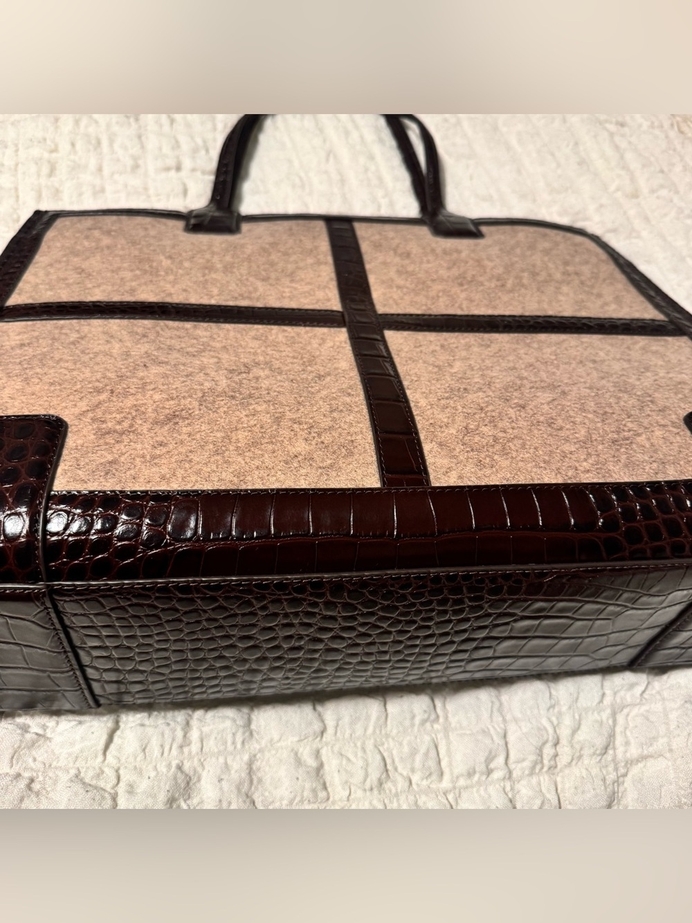 Tory Burch Ella Felt Quadrant Tote NWOT - Picture 6 of 16